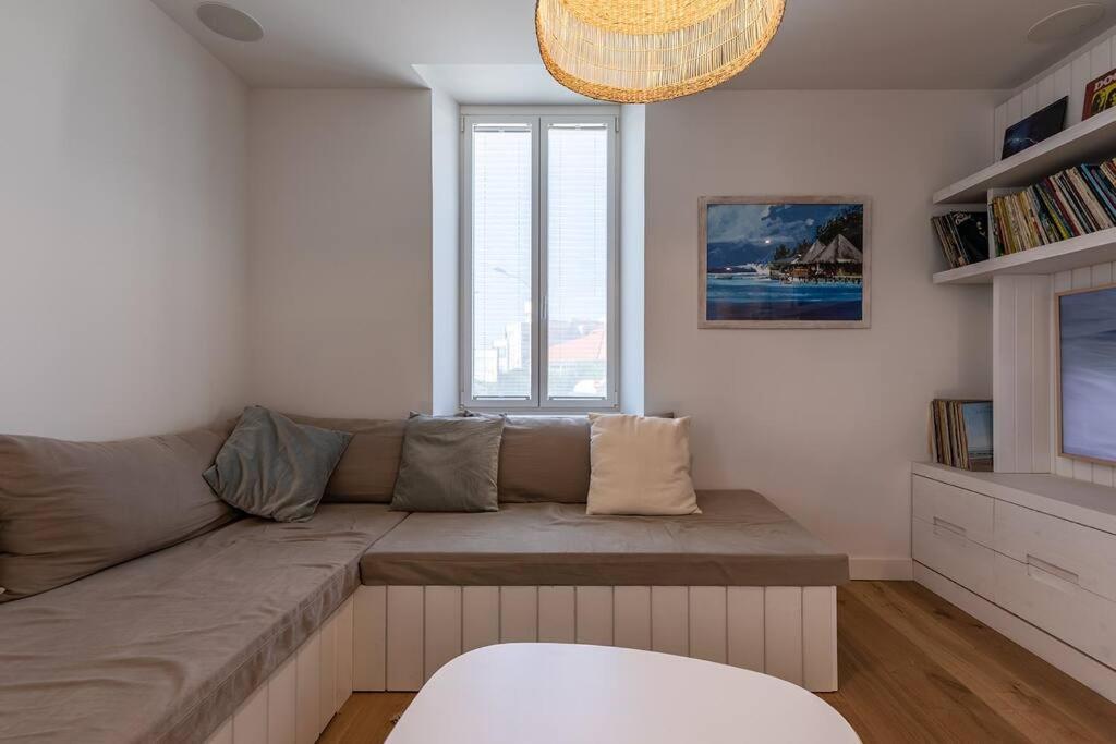 Beautiful Beach House In Front Of The Ocean Biarritz Exteriör bild