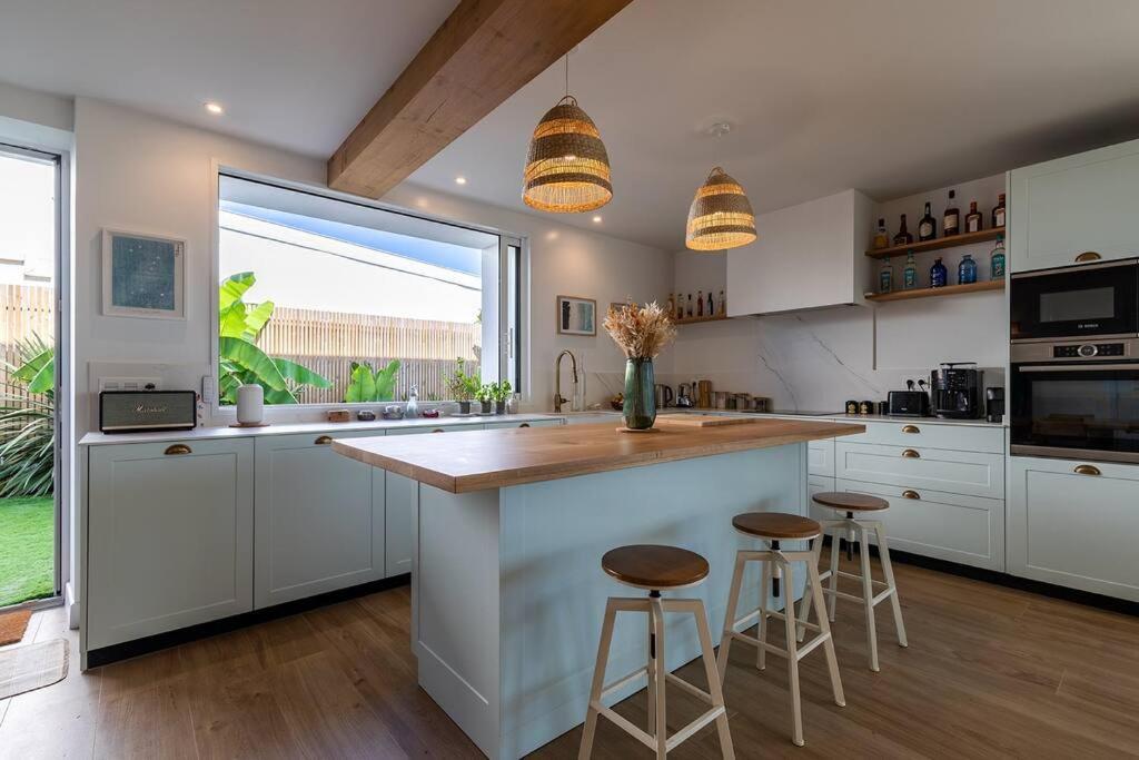 Beautiful Beach House In Front Of The Ocean Biarritz Exteriör bild