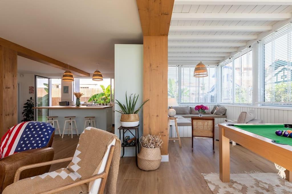 Beautiful Beach House In Front Of The Ocean Biarritz Exteriör bild