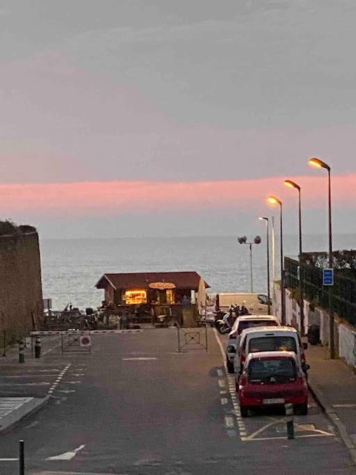 Beautiful Beach House In Front Of The Ocean Biarritz Exteriör bild